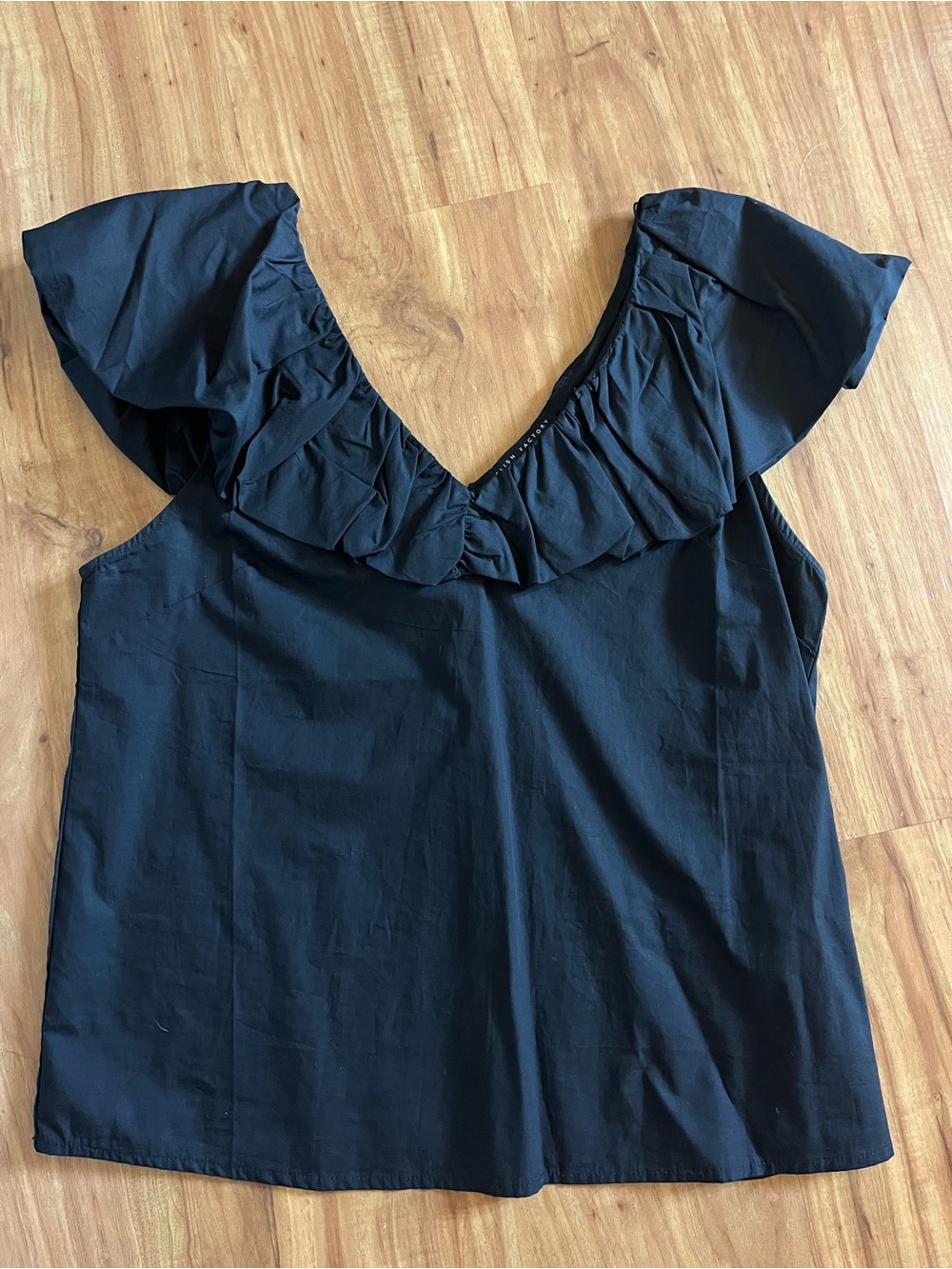 English Factory Black Ruffle V-Neck Camisole sleeveless tank top